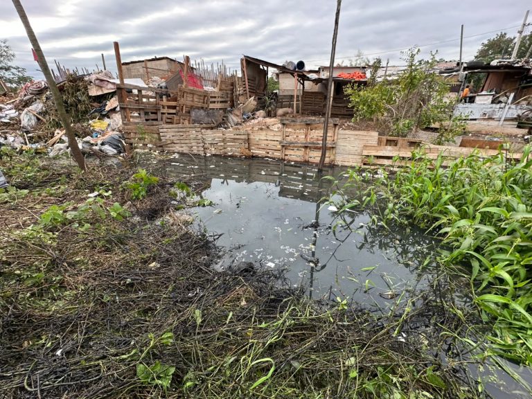 La Municipalidad inicia un proyecto para recuperar el riacho Caracará y reducir el riesgo de inundaciones