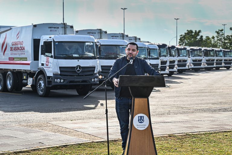 Municipalidad fortalece sustancialmente el servicio de recolección con 11 nuevos camiones