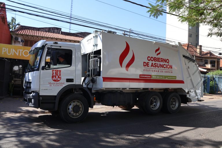 Operativo de recolección retiró 28.540 kilos de residuos en avenidas y paseos centrales el fin de semana