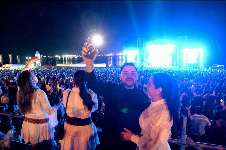 Intendente Luis Bello agradeció a quienes hicieron posible el éxito de ASUFEST 489