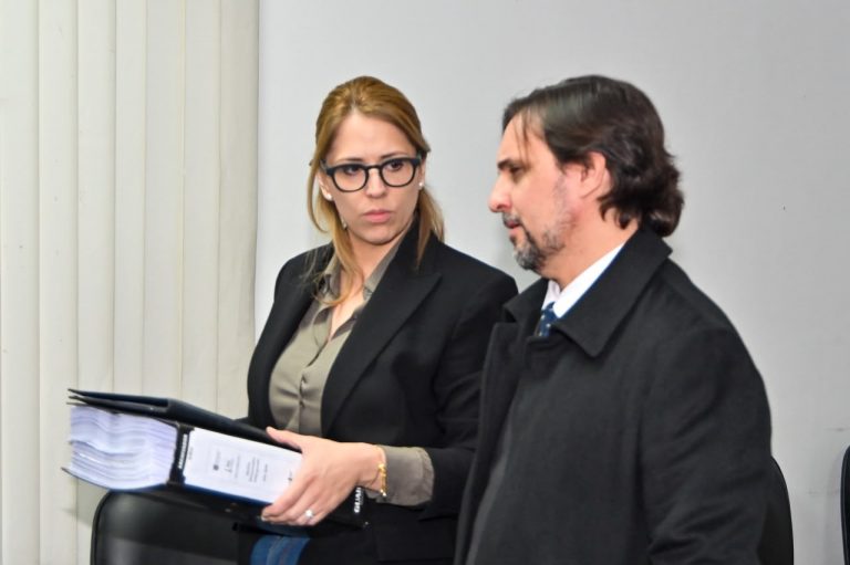 Municipalidad entregó a la Fiscalía informe preliminar de la intervención de Vialidad
