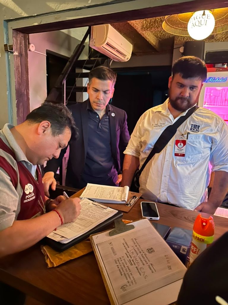 Municipalidad intensifica controles en locales del barrio Las Mercedes