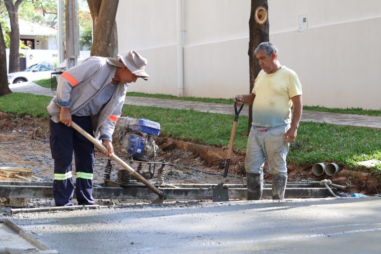 Obras de desagüe pluvial siguen avanzando en las cuencas Itay, Lambaré y Santo Domingo