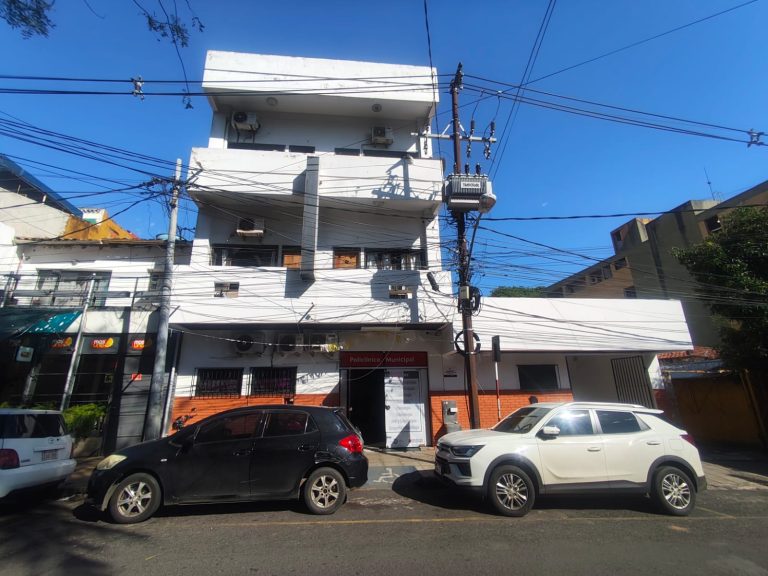 Octubre Rosa: el Policlínico Municipal de Asunción insta a convertir la prevención en una tradición